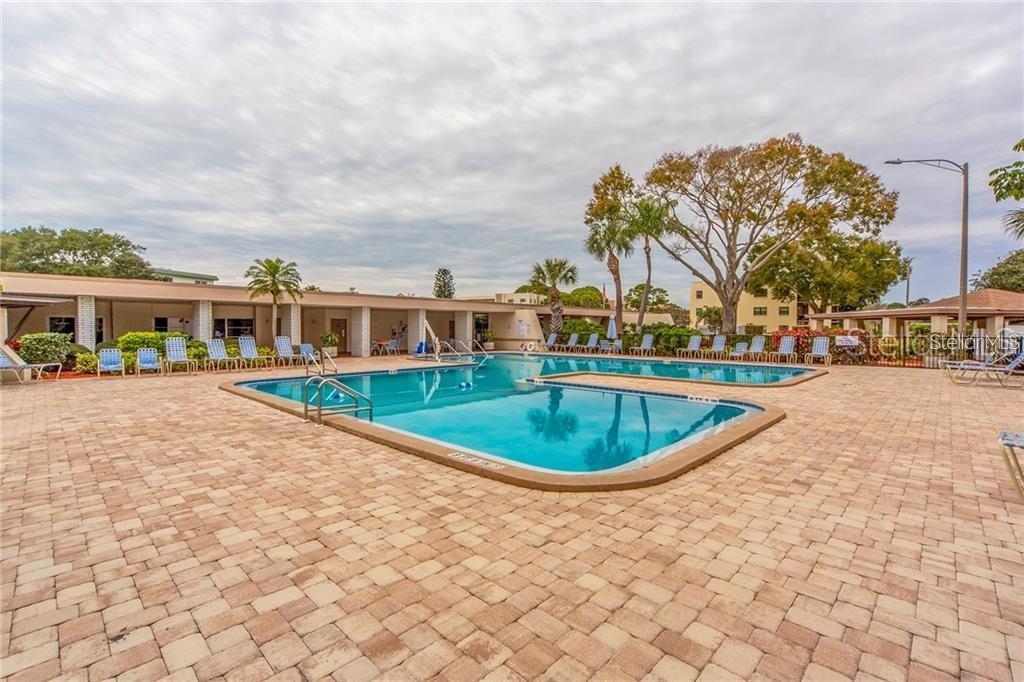 8186 TERRACE GARDEN DR N #109, ST PETERSBURG, FL, 33709
