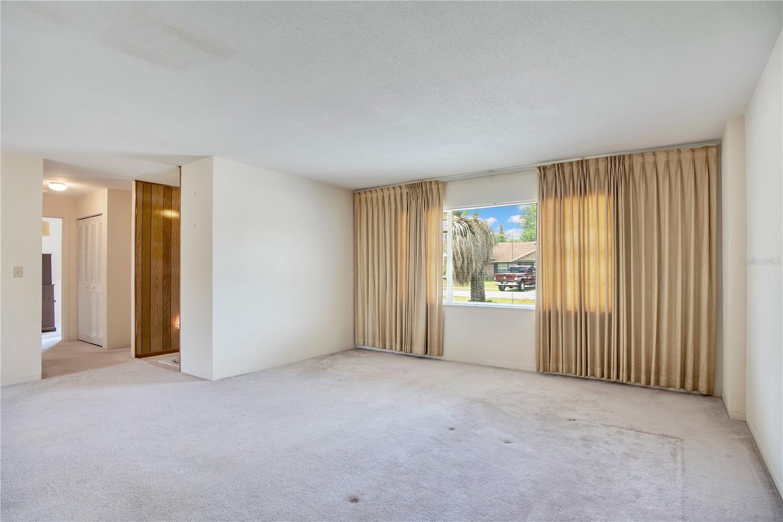 1571 URBANA AVE, DELTONA, FL, 32725