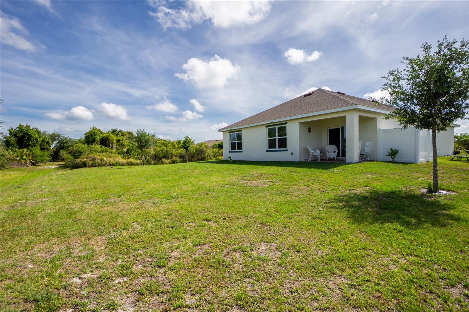 341 PORTO ALEGRE ST, PUNTA GORDA, FL, 33983