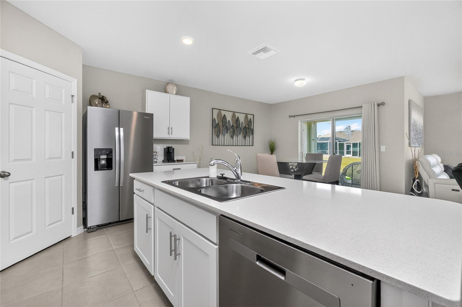 341 PORTO ALEGRE ST, PUNTA GORDA, FL, 33983