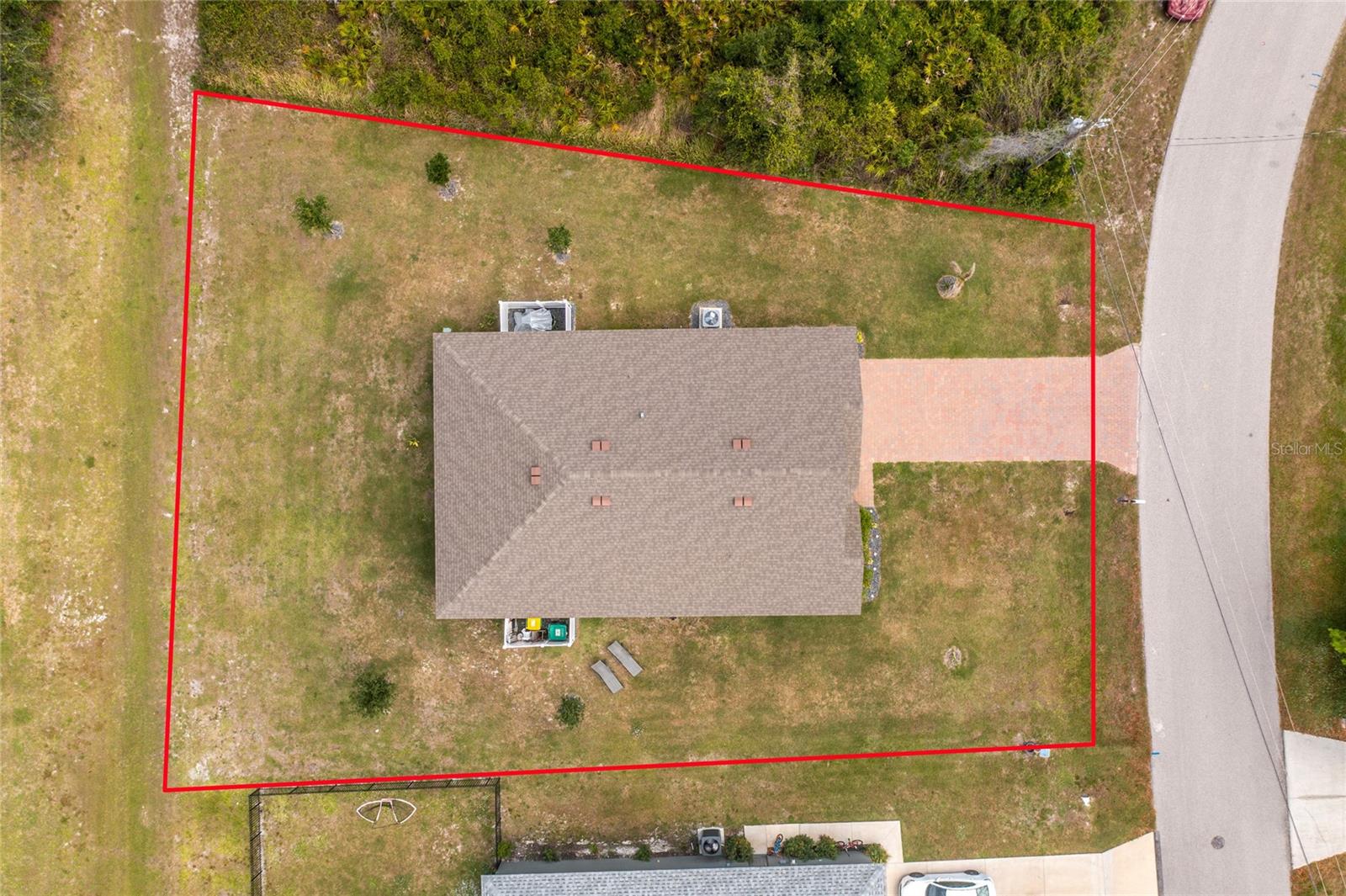 341 PORTO ALEGRE ST, PUNTA GORDA, FL, 33983