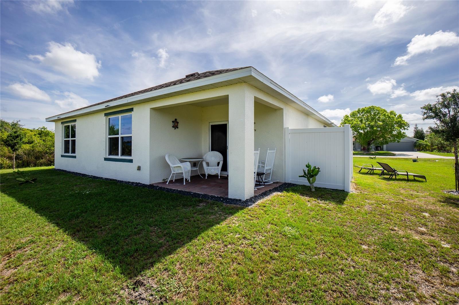 341 PORTO ALEGRE ST, PUNTA GORDA, FL, 33983