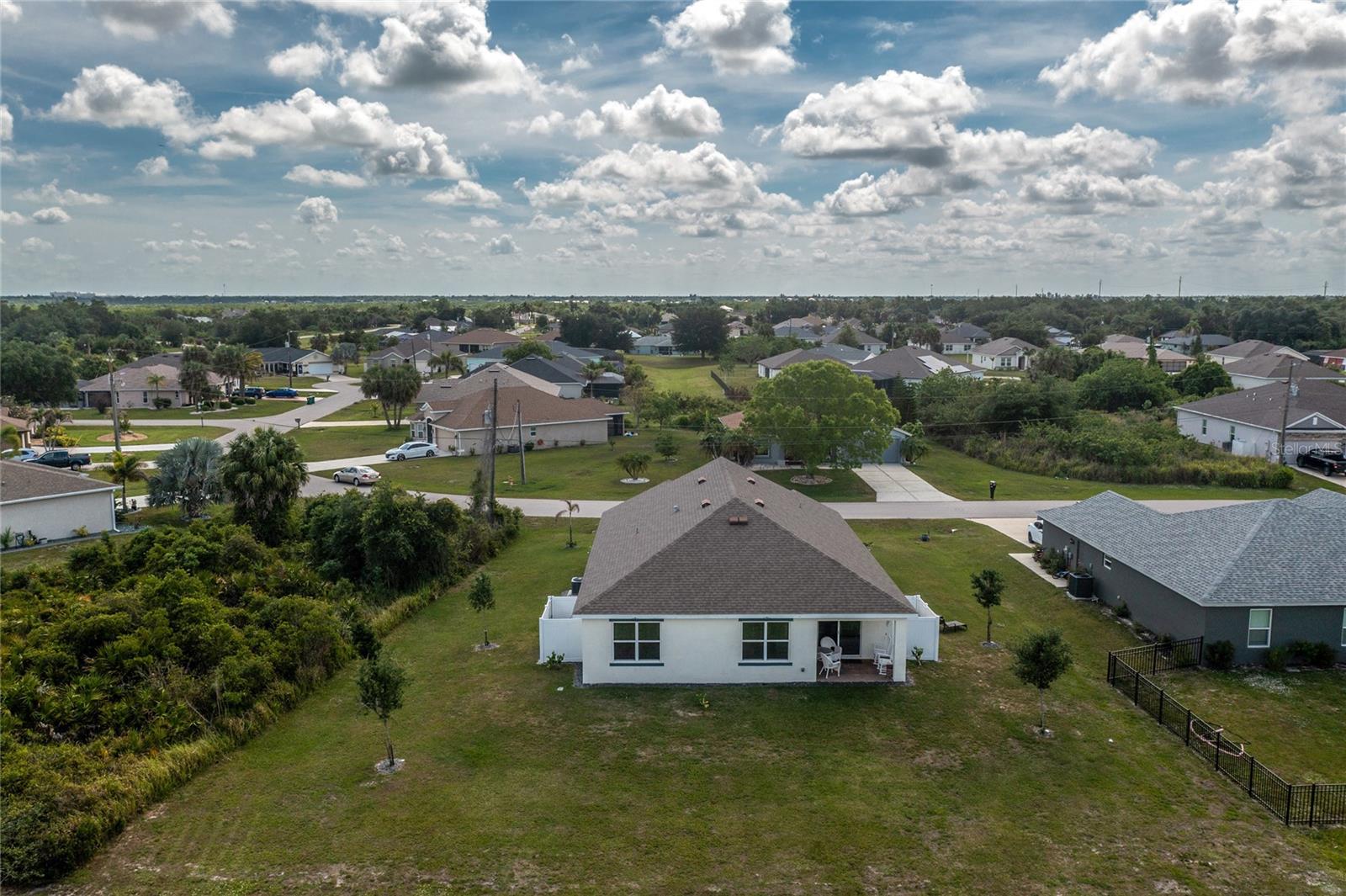 341 PORTO ALEGRE ST, PUNTA GORDA, FL, 33983
