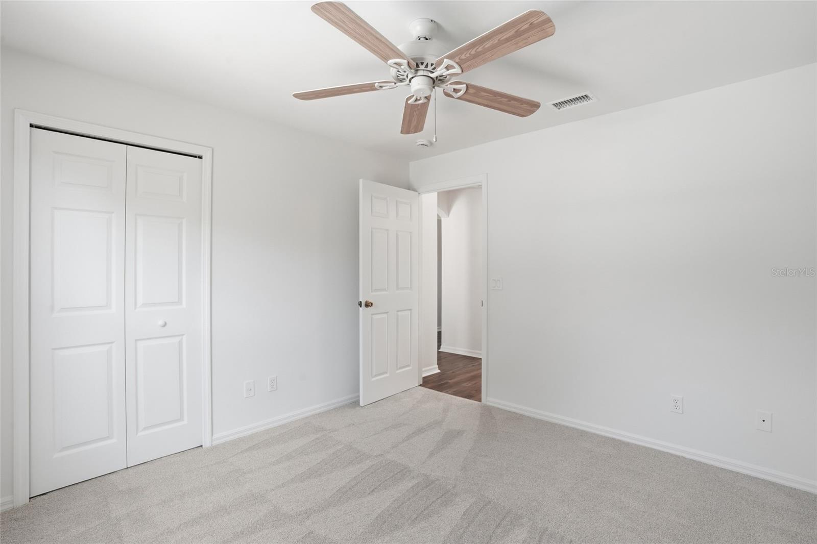 2004 NE 5TH TER, CAPE CORAL, FL, 33909