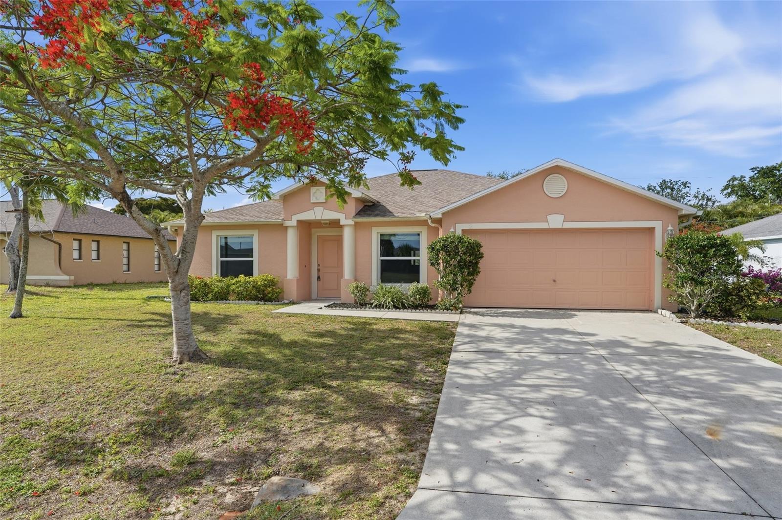 2004 NE 5TH TER, CAPE CORAL, FL, 33909