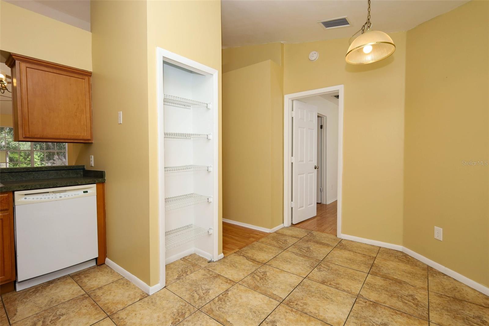 120 RESERVE CIR #200, OVIEDO, FL, 32765