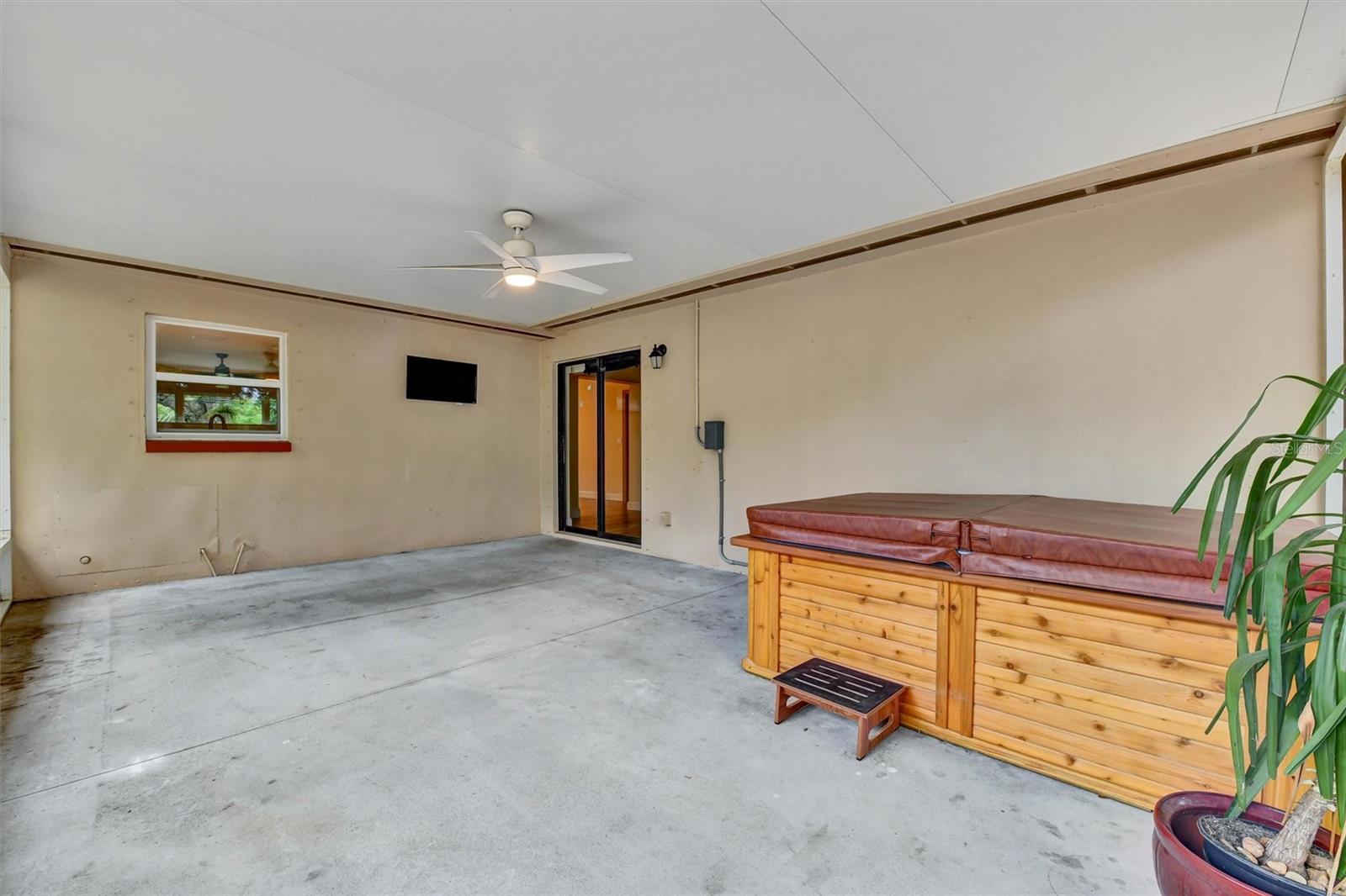 750 WOOD ST, DUNEDIN, FL, 34698
