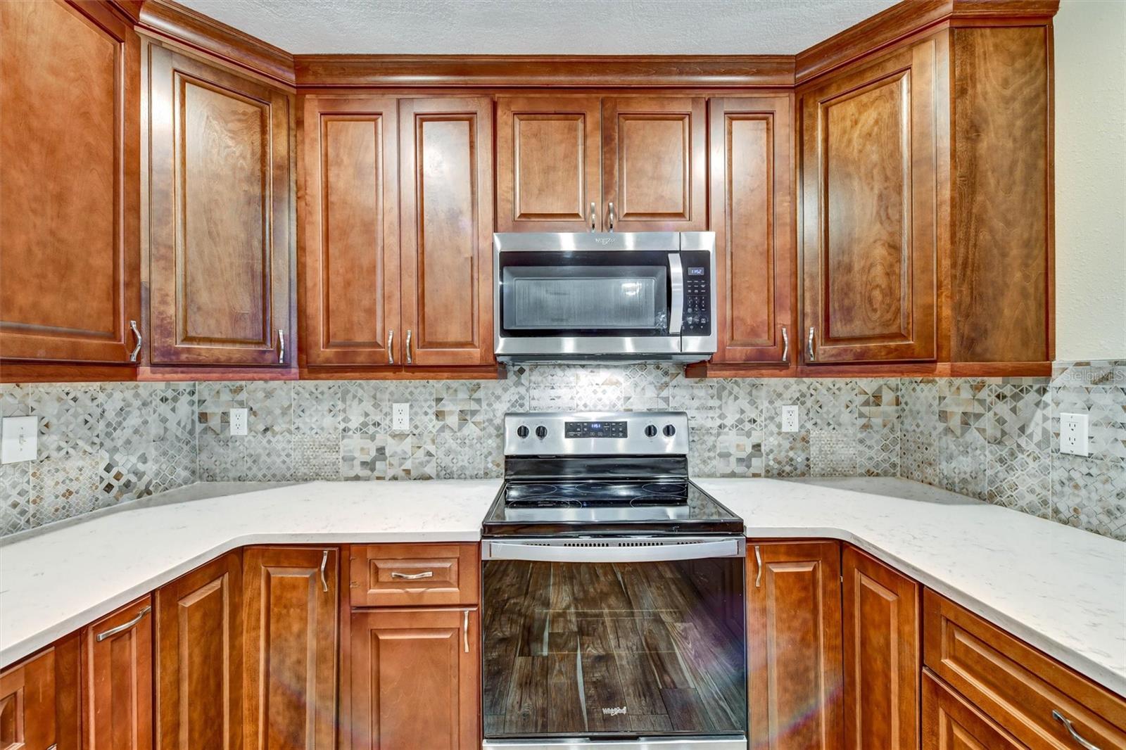 750 WOOD ST, DUNEDIN, FL, 34698