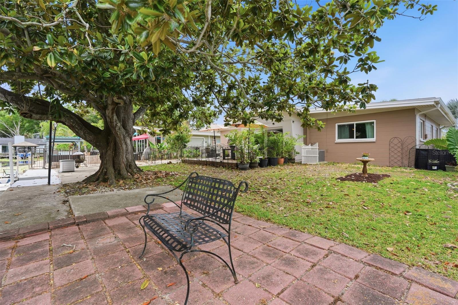 179 E CANAL DR, PALM HARBOR, FL, 34684
