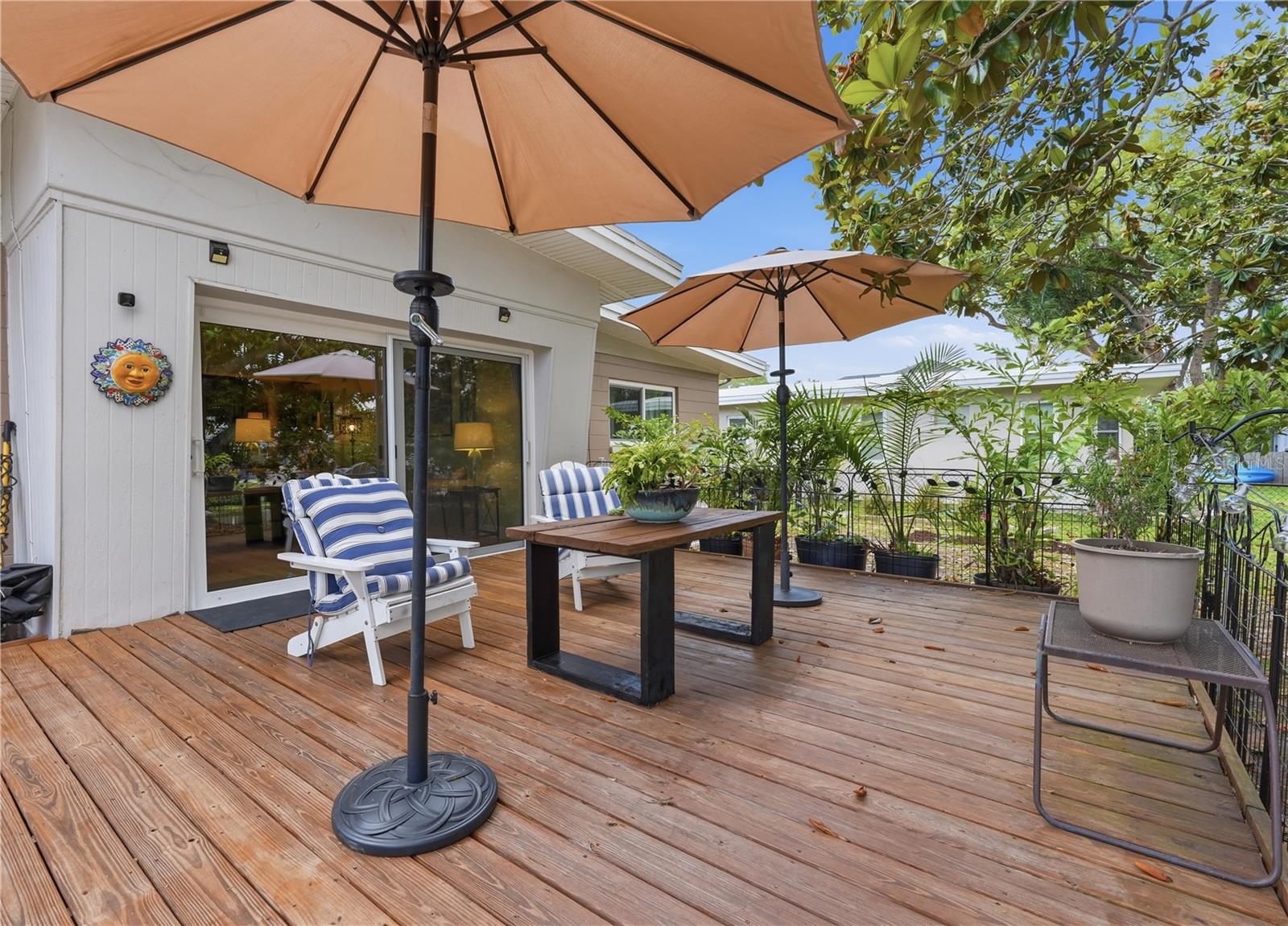 179 E CANAL DR, PALM HARBOR, FL, 34684