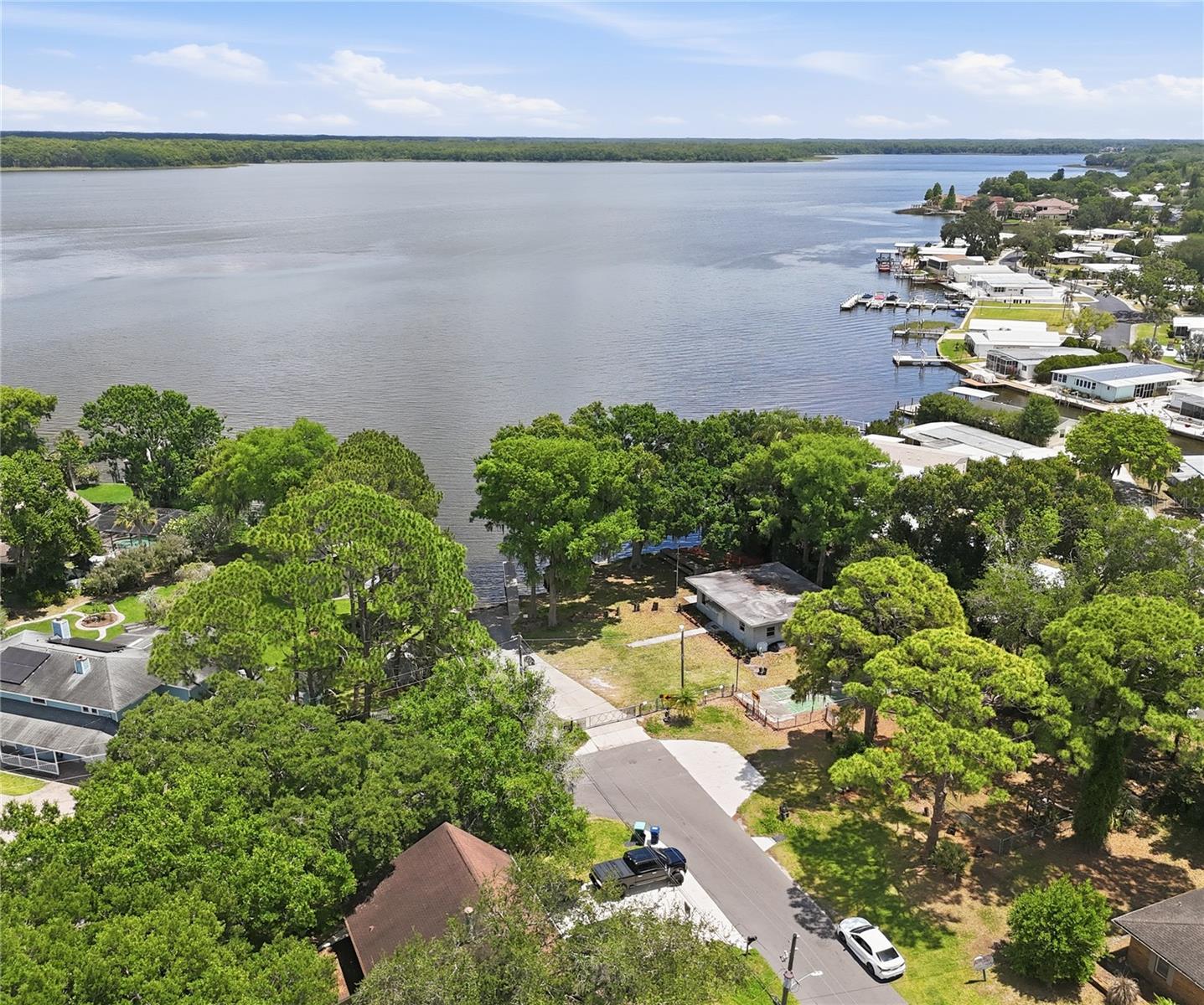 179 E CANAL DR, PALM HARBOR, FL, 34684