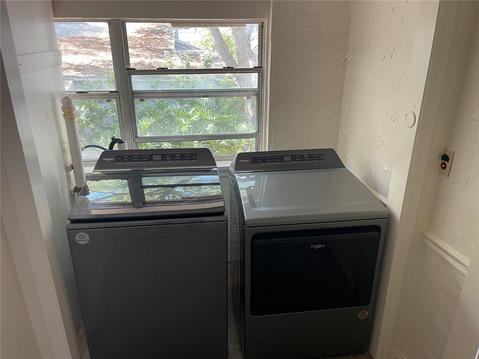 1006 1/2 DREW STREET, CLEARWATER, FL, 33755