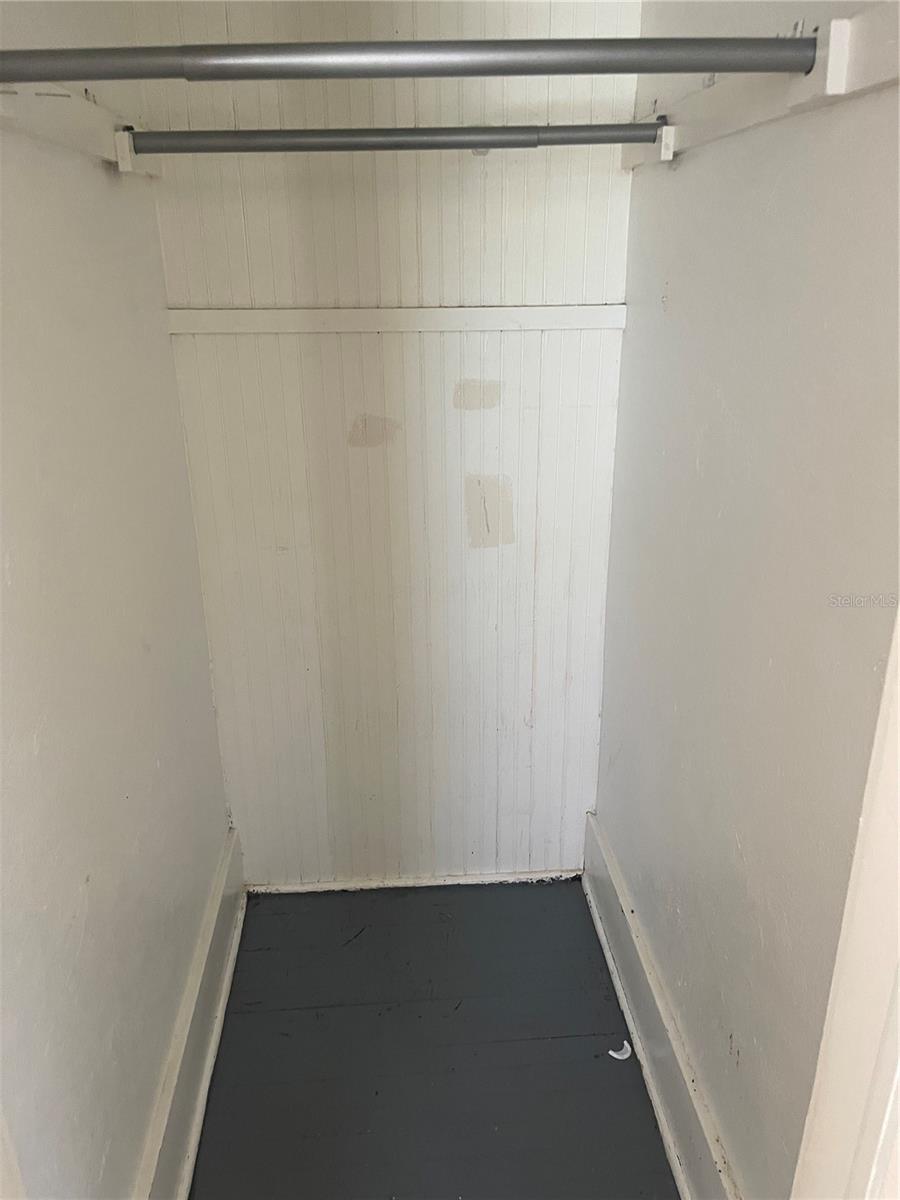 1006 1/2 DREW STREET, CLEARWATER, FL, 33755