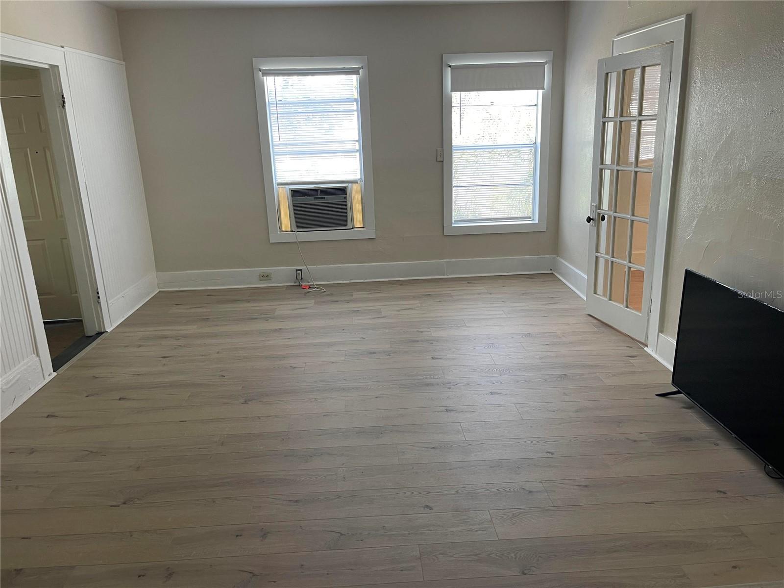 1006 1/2 DREW STREET, CLEARWATER, FL, 33755