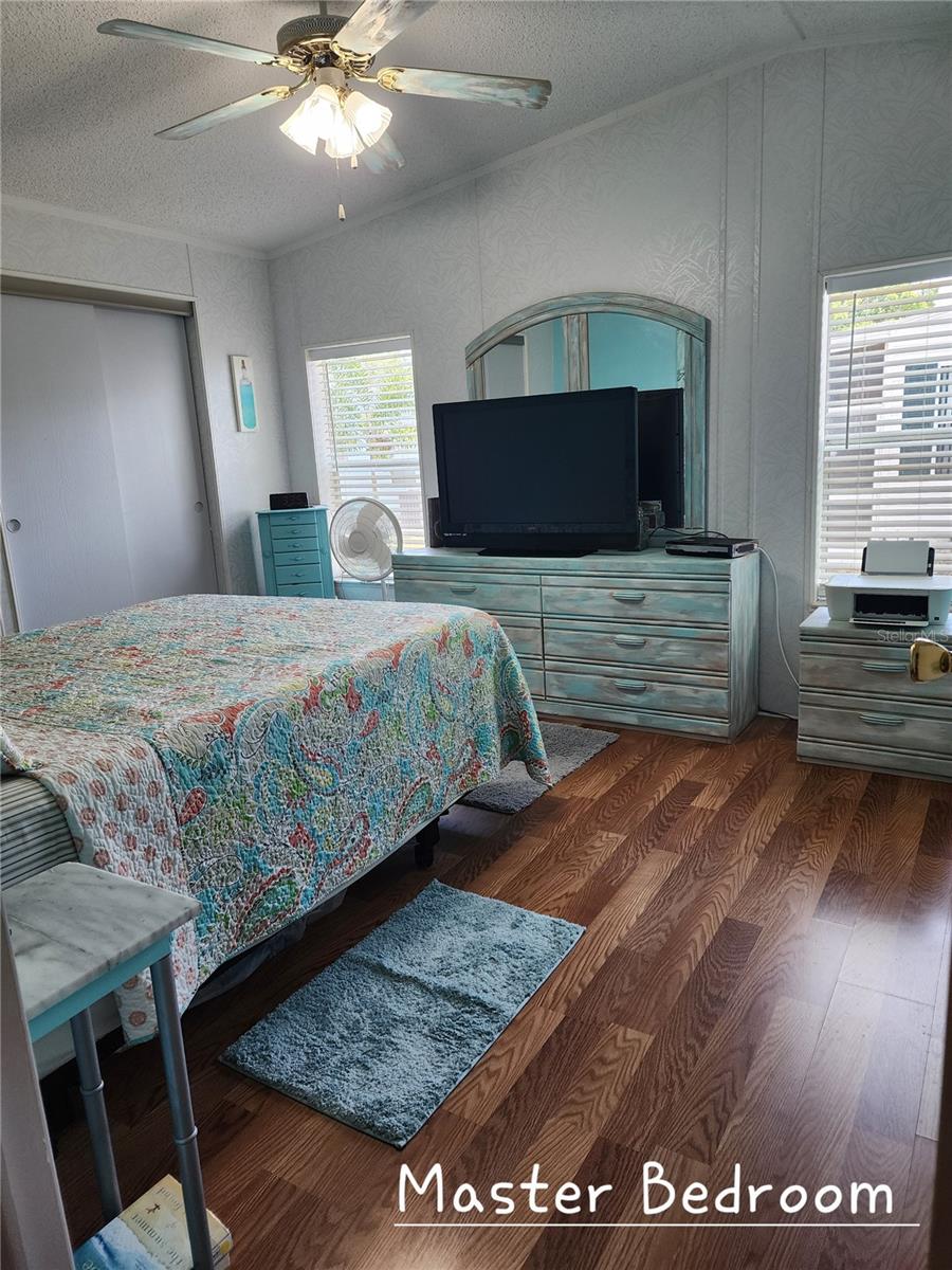 1001 STARKEY RD #758, LARGO, FL, 33771