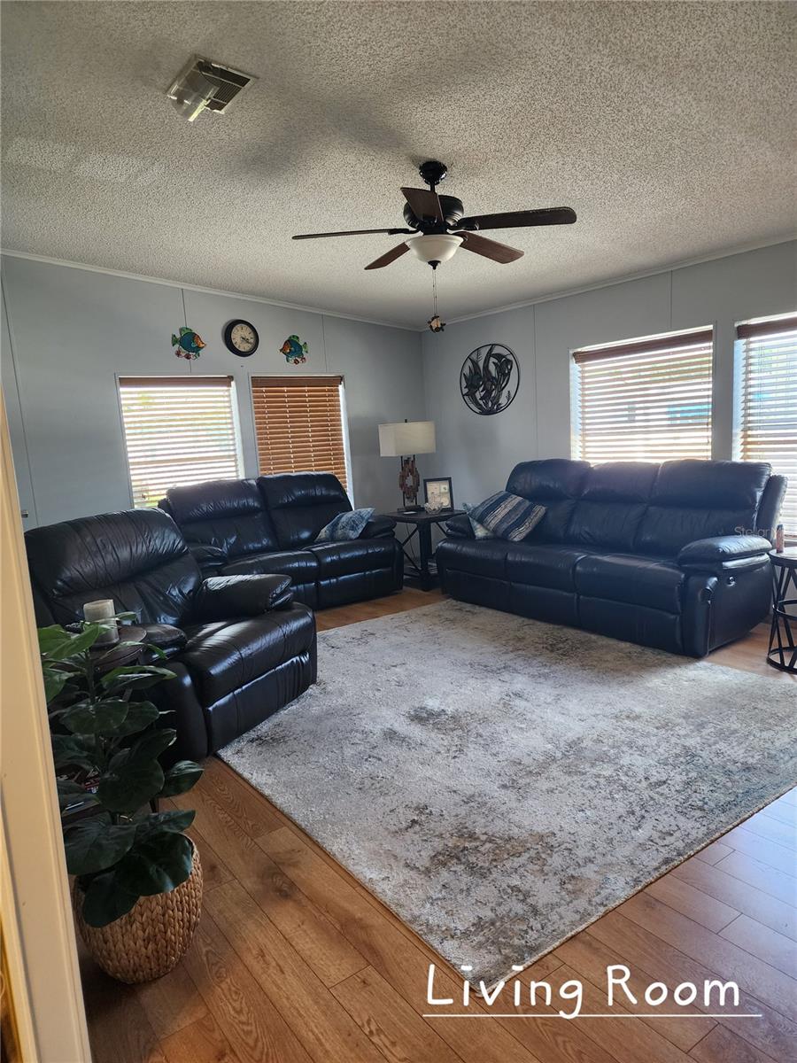 1001 STARKEY RD #758, LARGO, FL, 33771