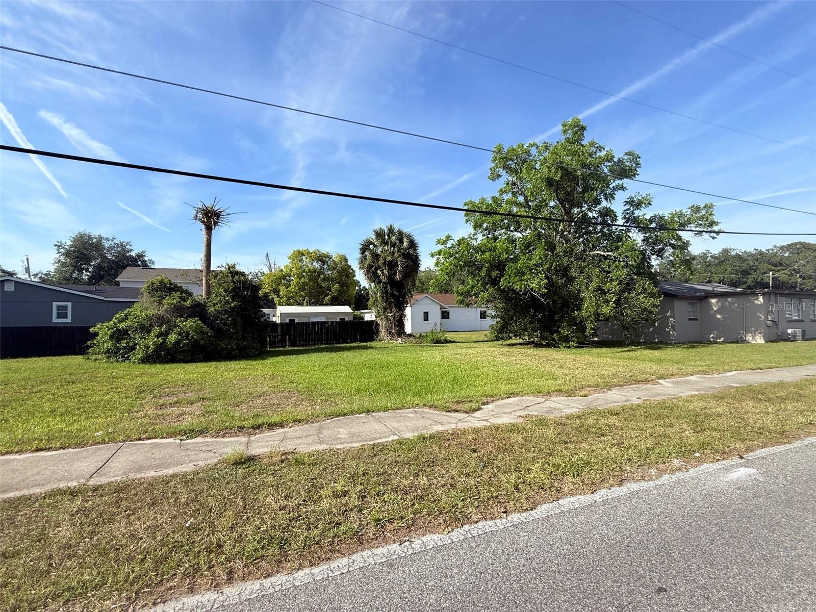 1713 MERTHIE DR, SANFORD, FL, 32771