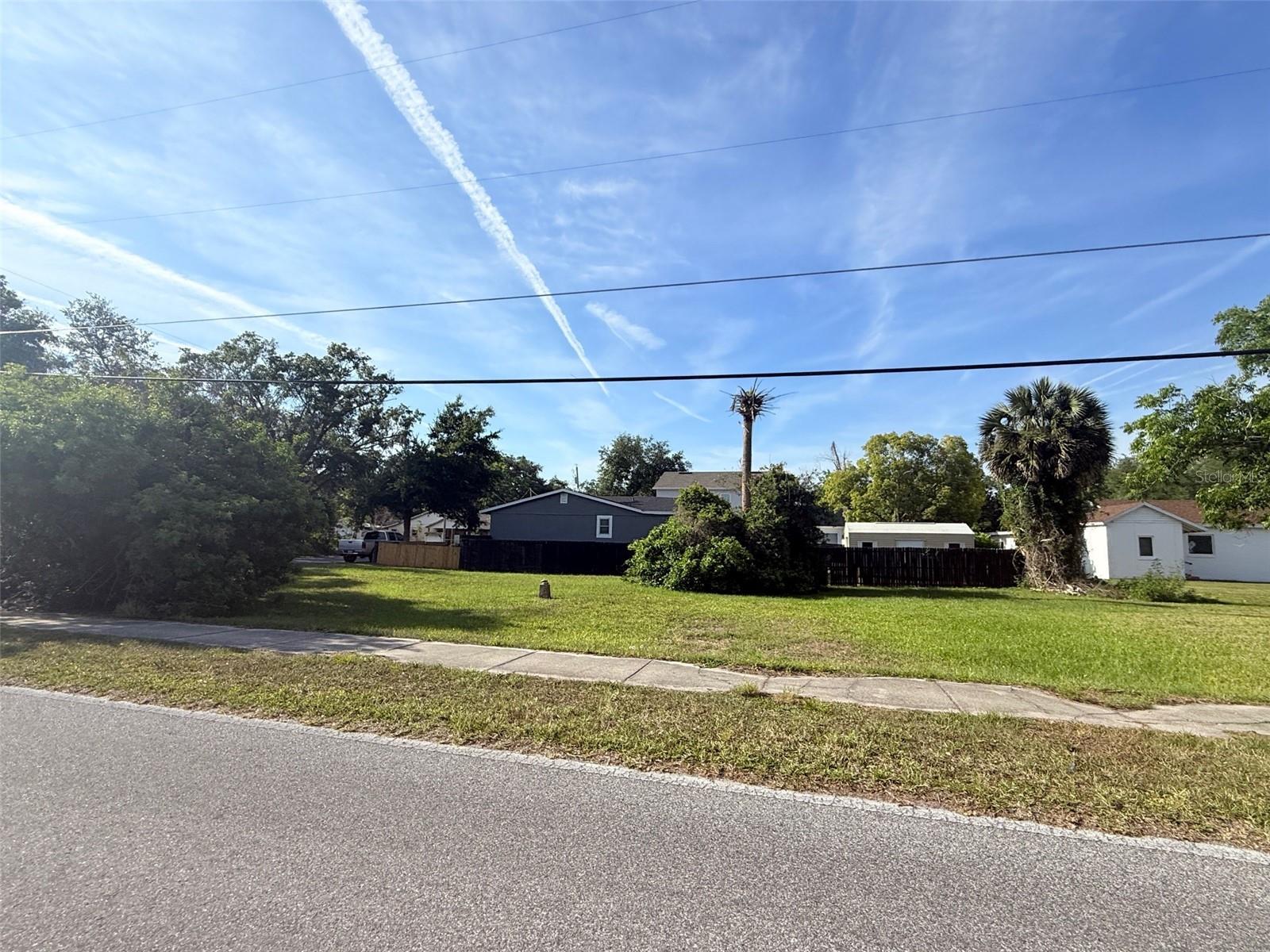 1713 MERTHIE DR, SANFORD, FL, 32771