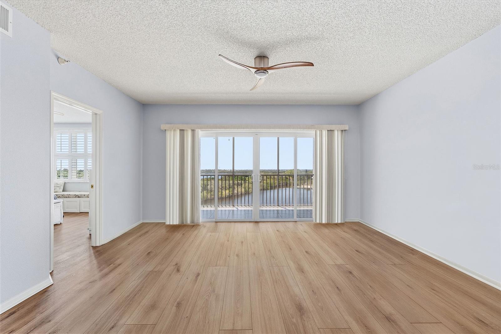 6551 SHORELINE DR #6402, ST PETERSBURG, FL, 33708