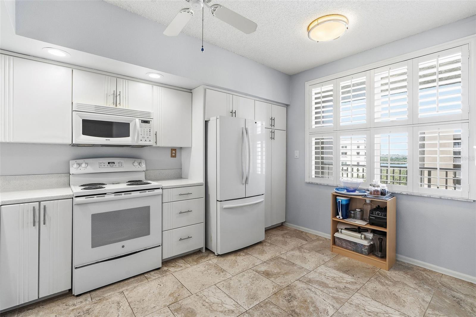 6551 SHORELINE DR #6402, ST PETERSBURG, FL, 33708