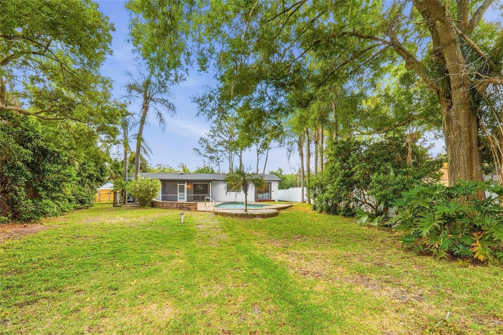 17002 PAULA LN, LUTZ, FL, 33558
