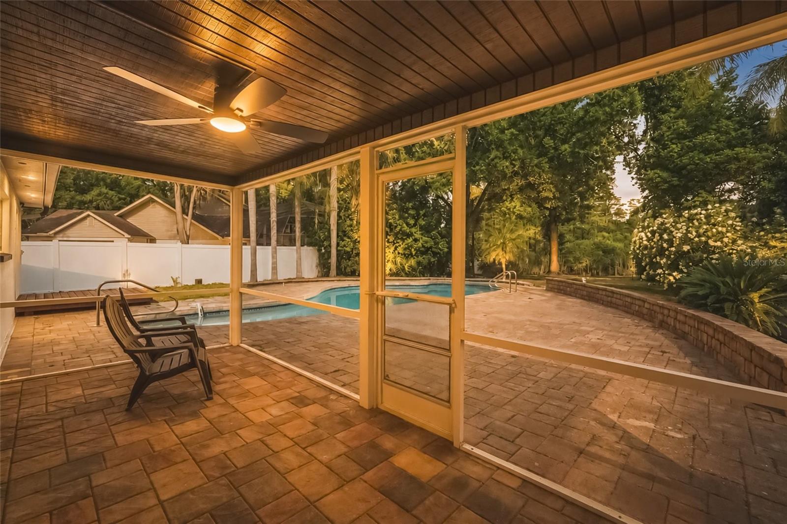 17002 PAULA LN, LUTZ, FL, 33558
