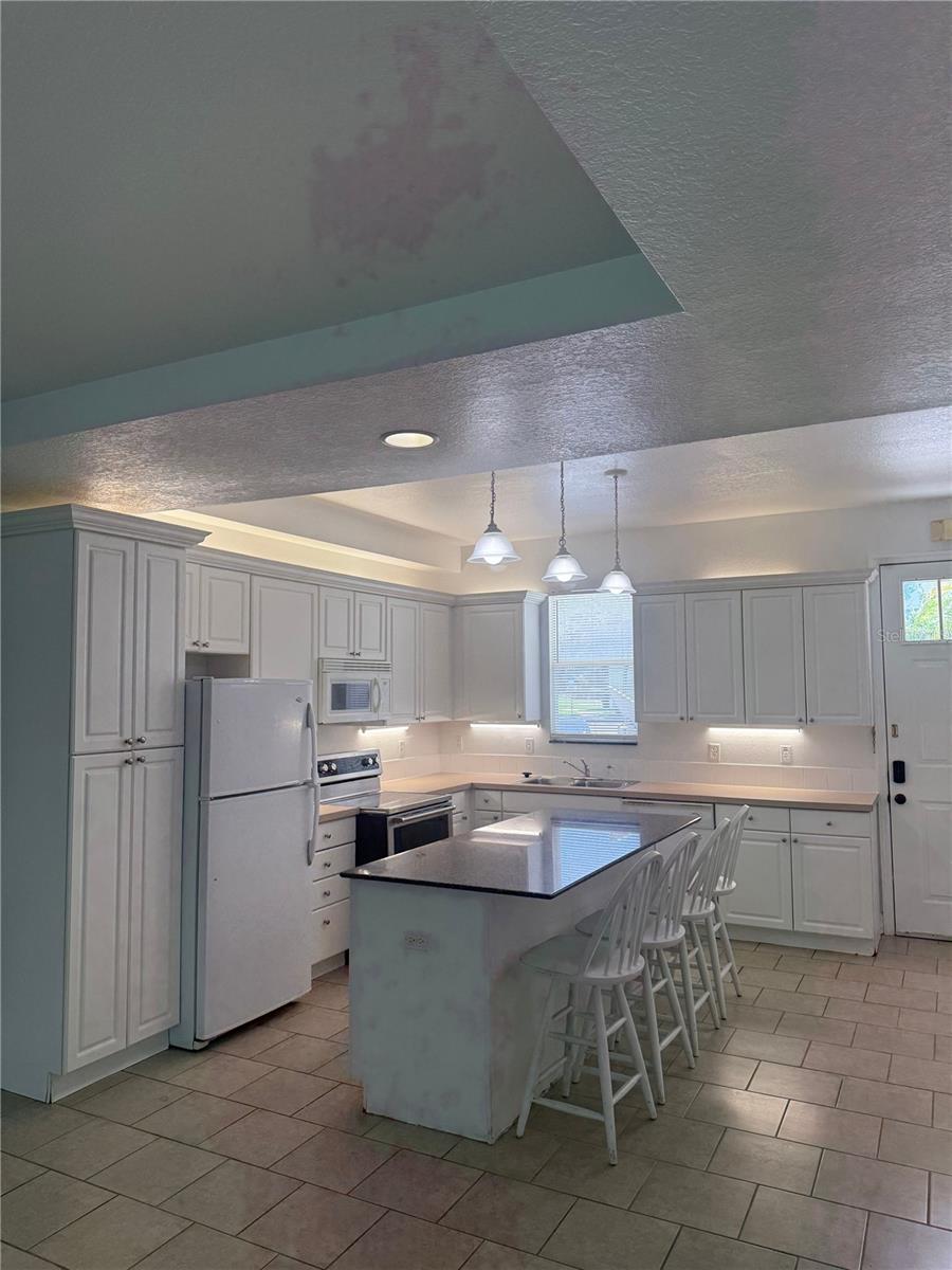 2053 GREEN OAK CT, KISSIMMEE, FL, 34744