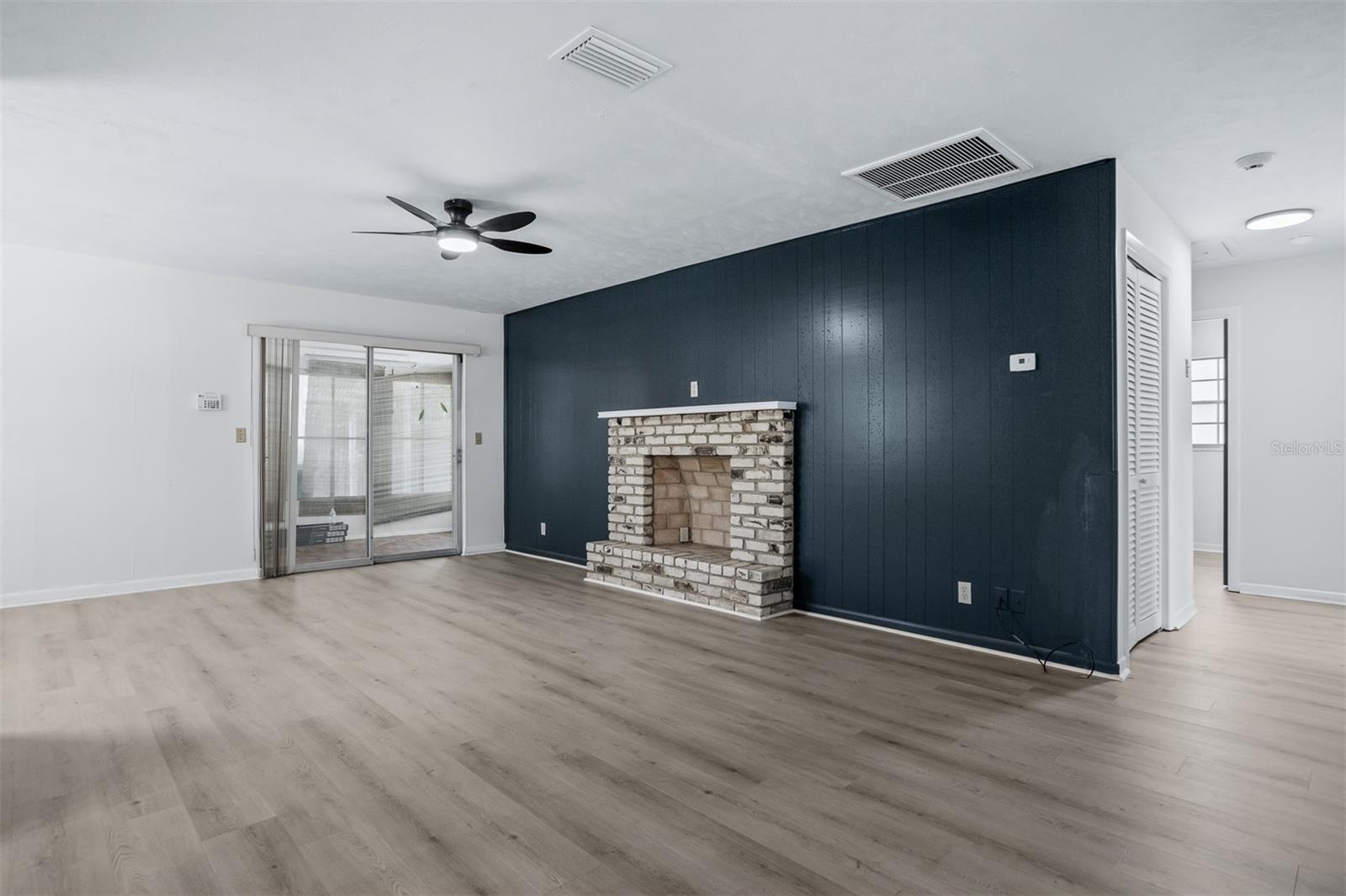 812 W WARREN AVE, TAMPA, FL, 33602