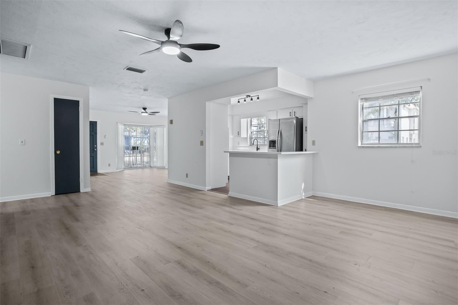 812 W WARREN AVE, TAMPA, FL, 33602