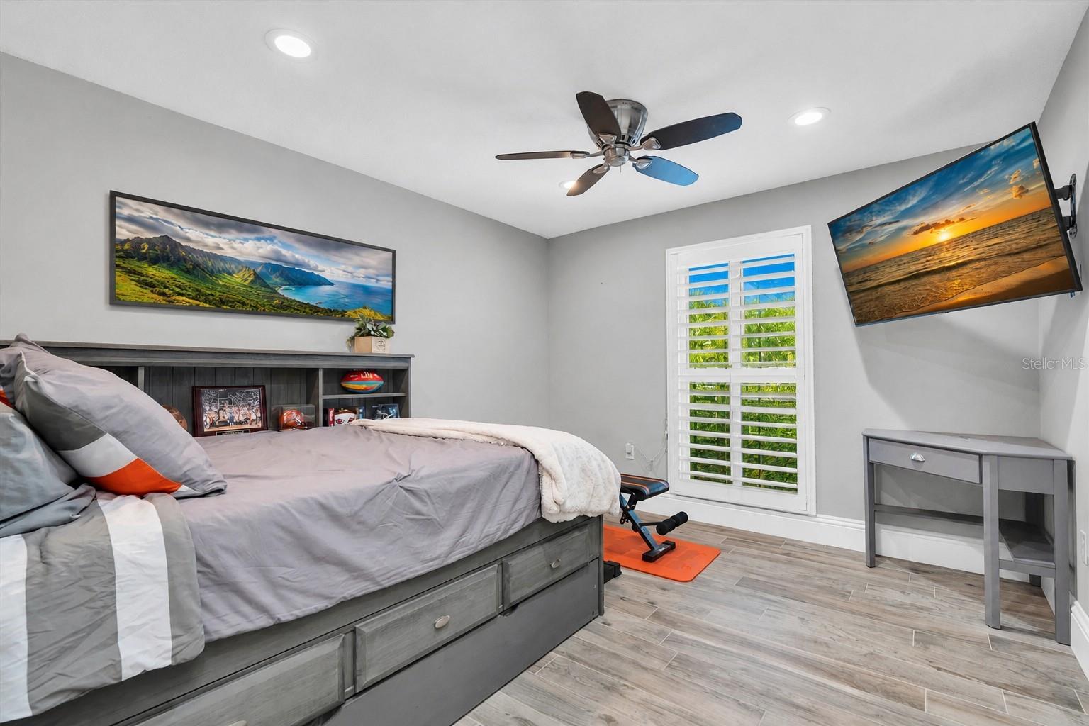7587 132ND WAY, SEMINOLE, FL, 33776