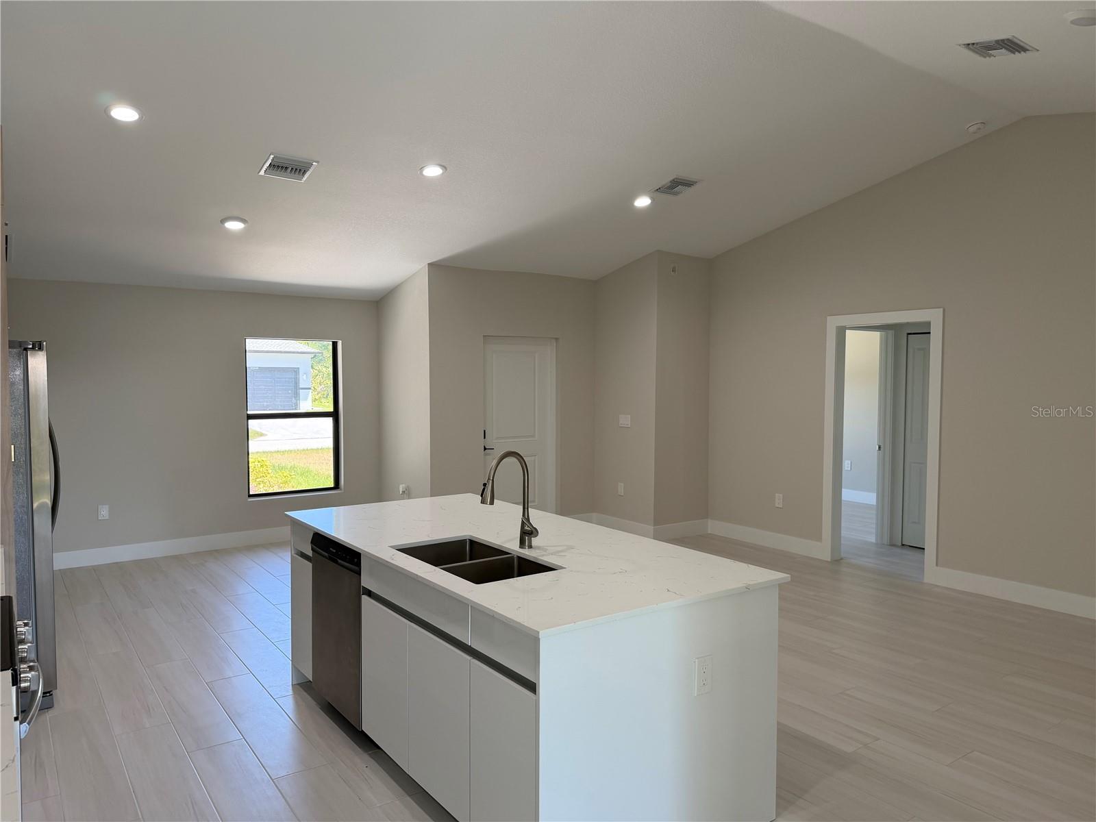 23367 MAYVILLE AVE, PUNTA GORDA, FL, 33980