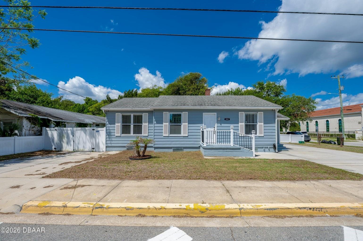 243 N PENINSULA DR, DAYTONA BEACH, FL, 32118
