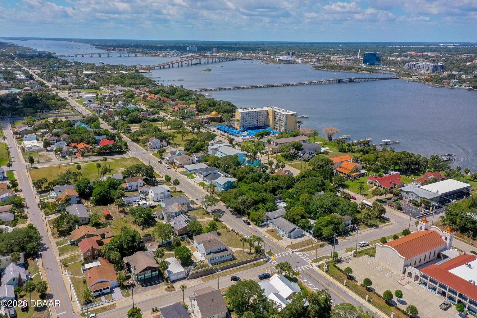 243 N PENINSULA DR, DAYTONA BEACH, FL, 32118