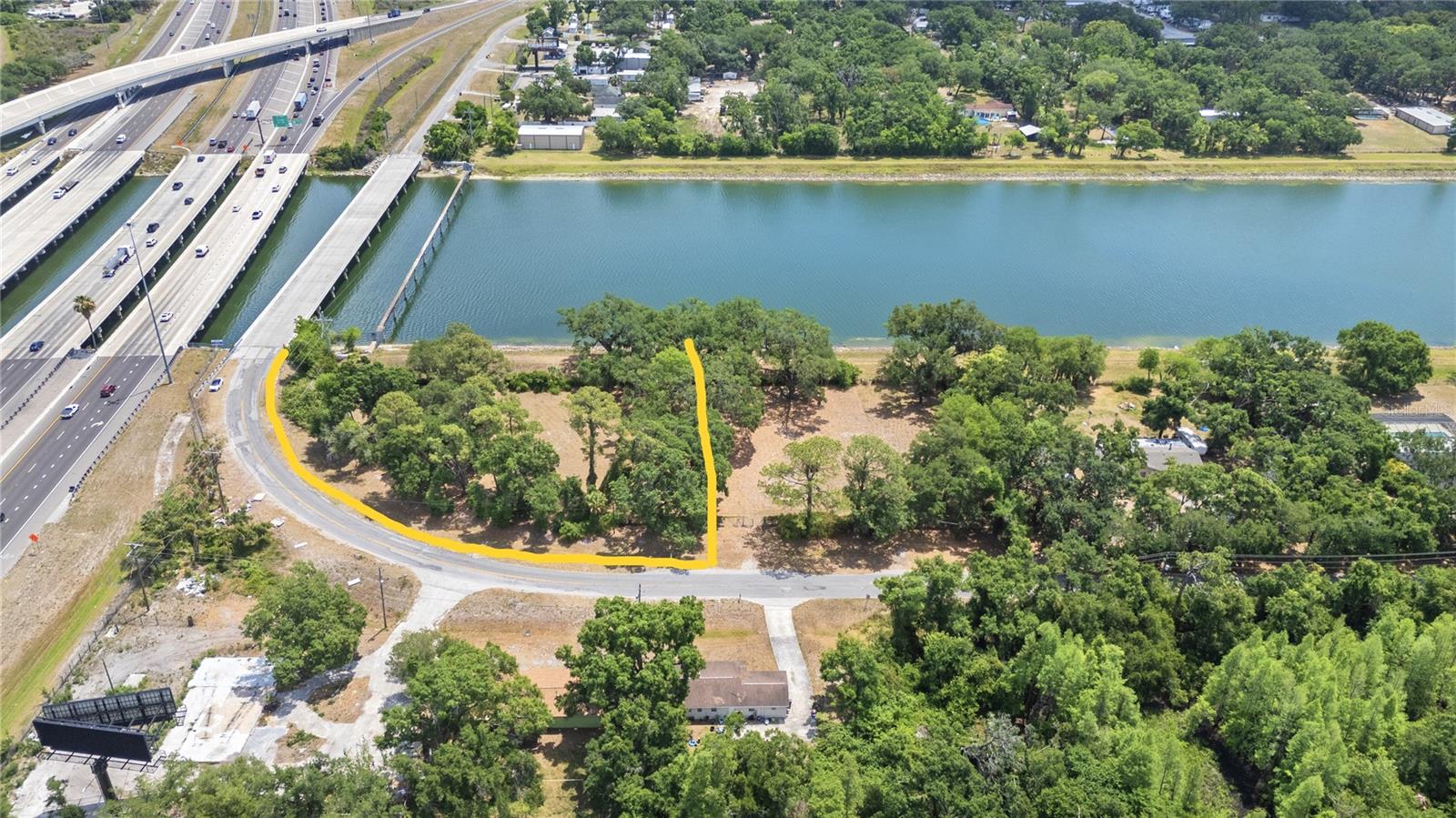 5015 GARDEN LN, TAMPA, FL, 33610