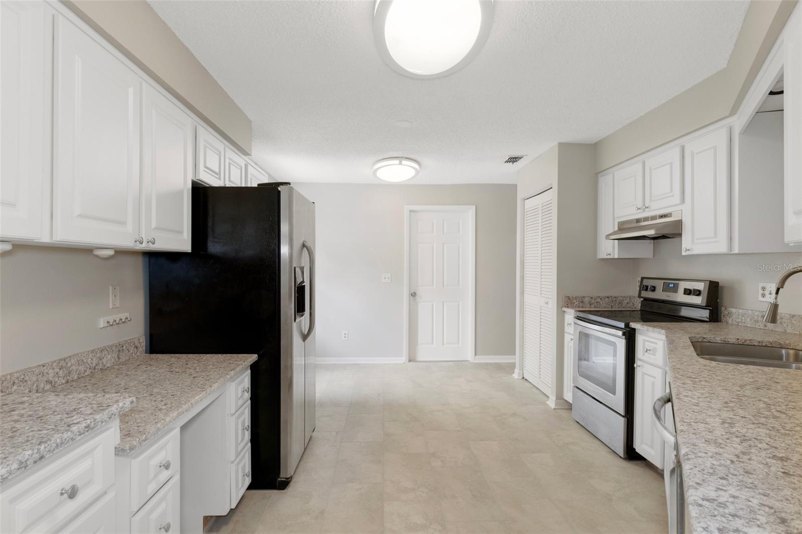 11315 N OLA AVE, TAMPA, FL, 33612