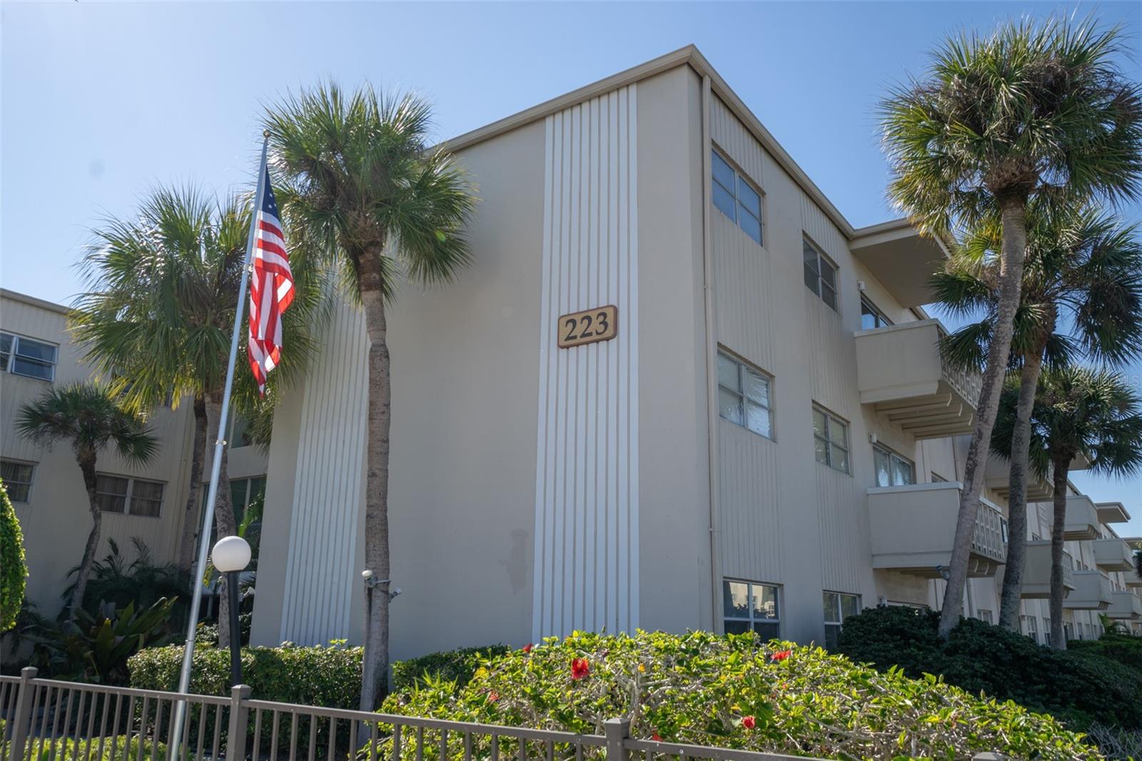 223 COLUMBIA DR #214, CAPE CANAVERAL, FL, 32920