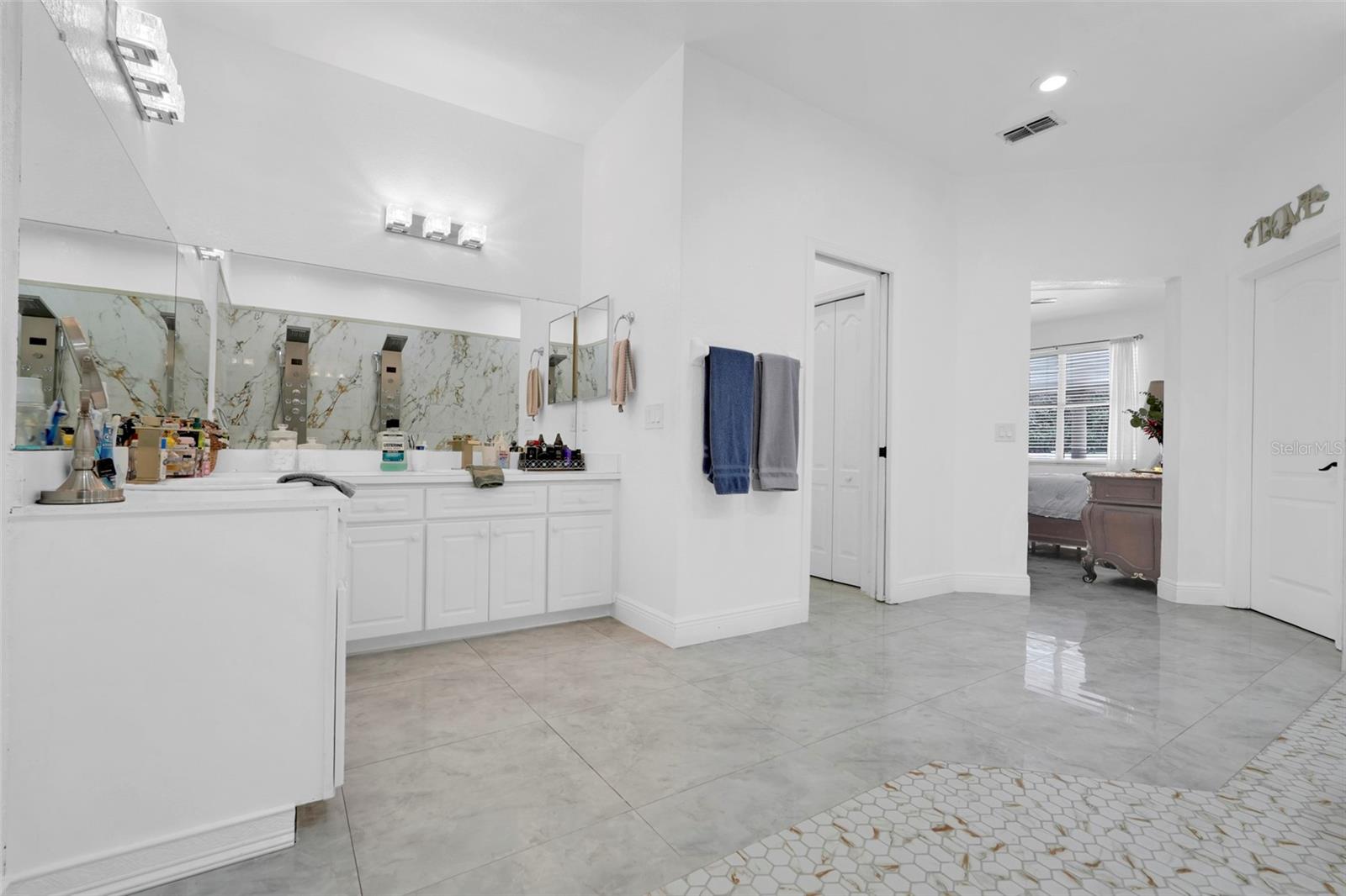 2735 BERKFORD CIR, LAKELAND, FL, 33810