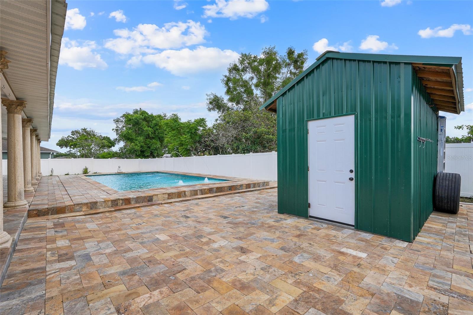 2735 BERKFORD CIR, LAKELAND, FL, 33810