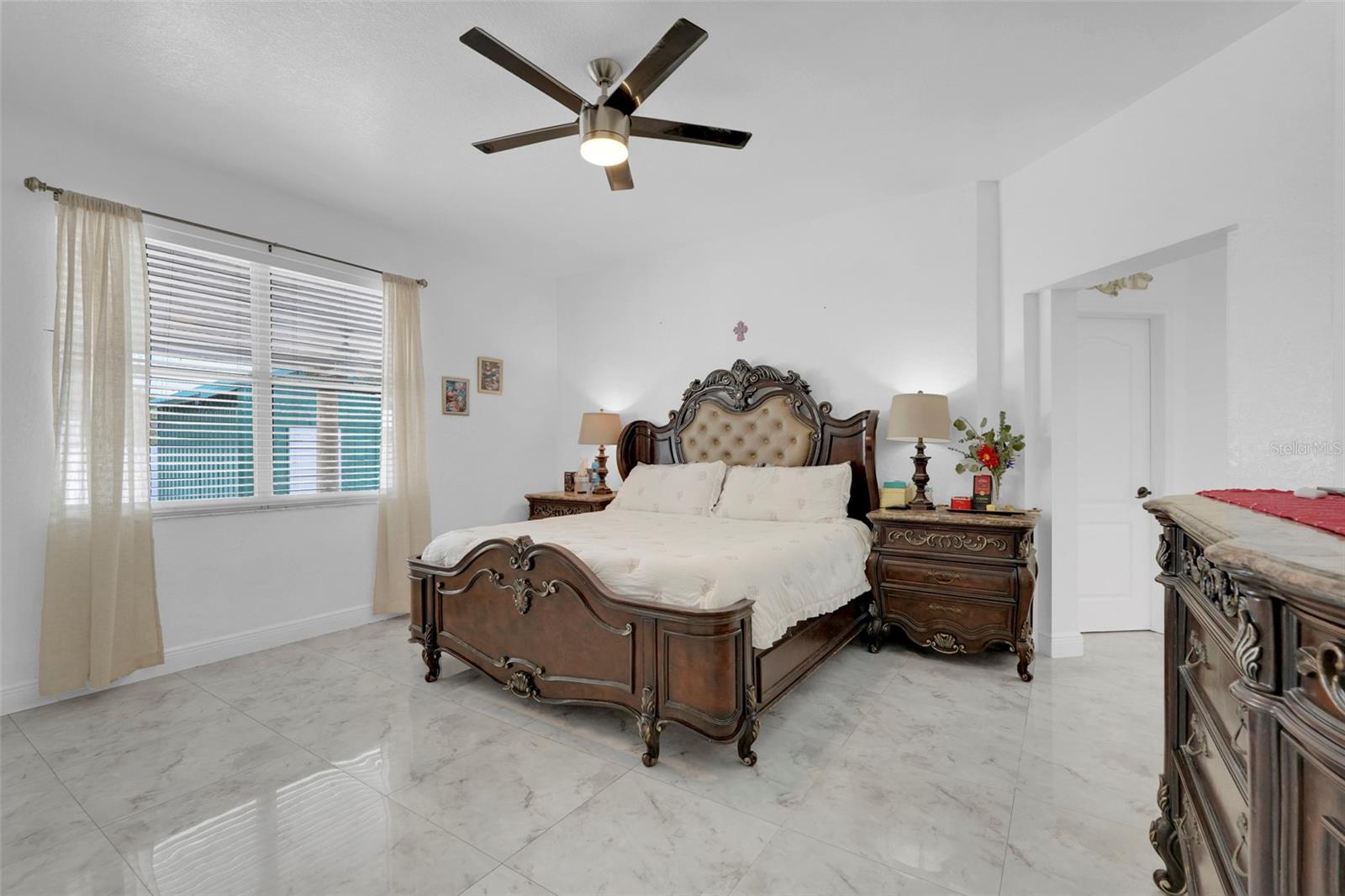 2735 BERKFORD CIR, LAKELAND, FL, 33810