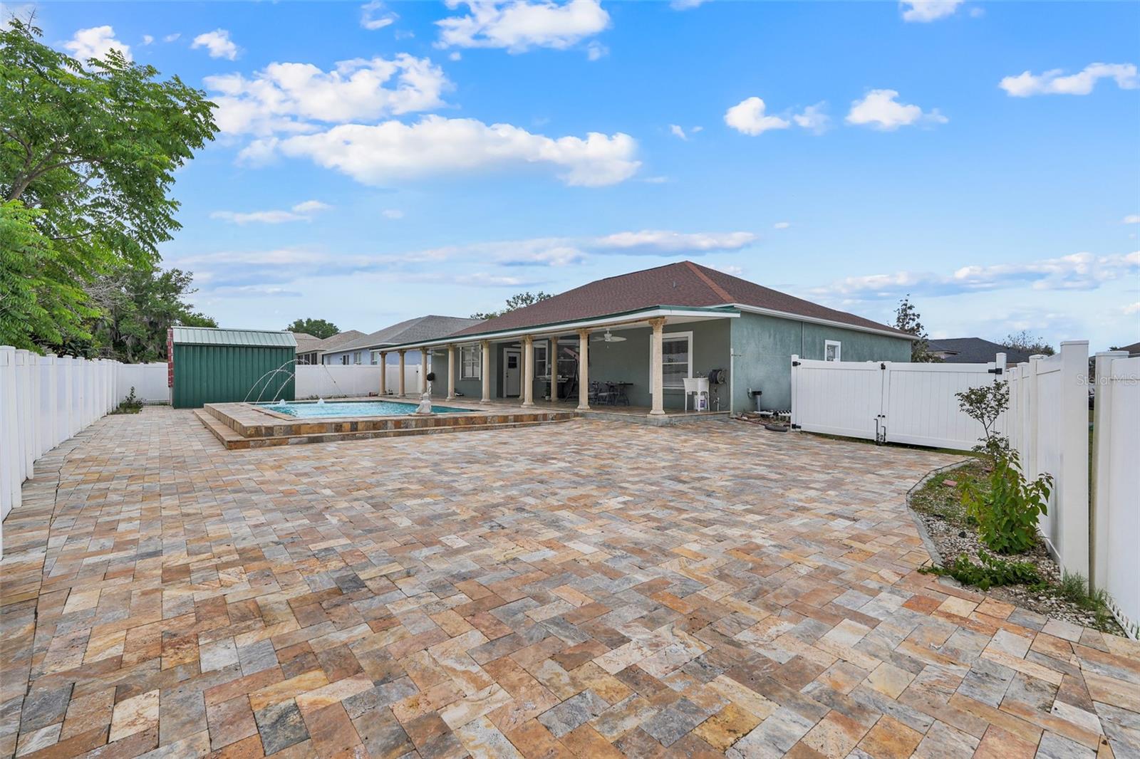 2735 BERKFORD CIR, LAKELAND, FL, 33810