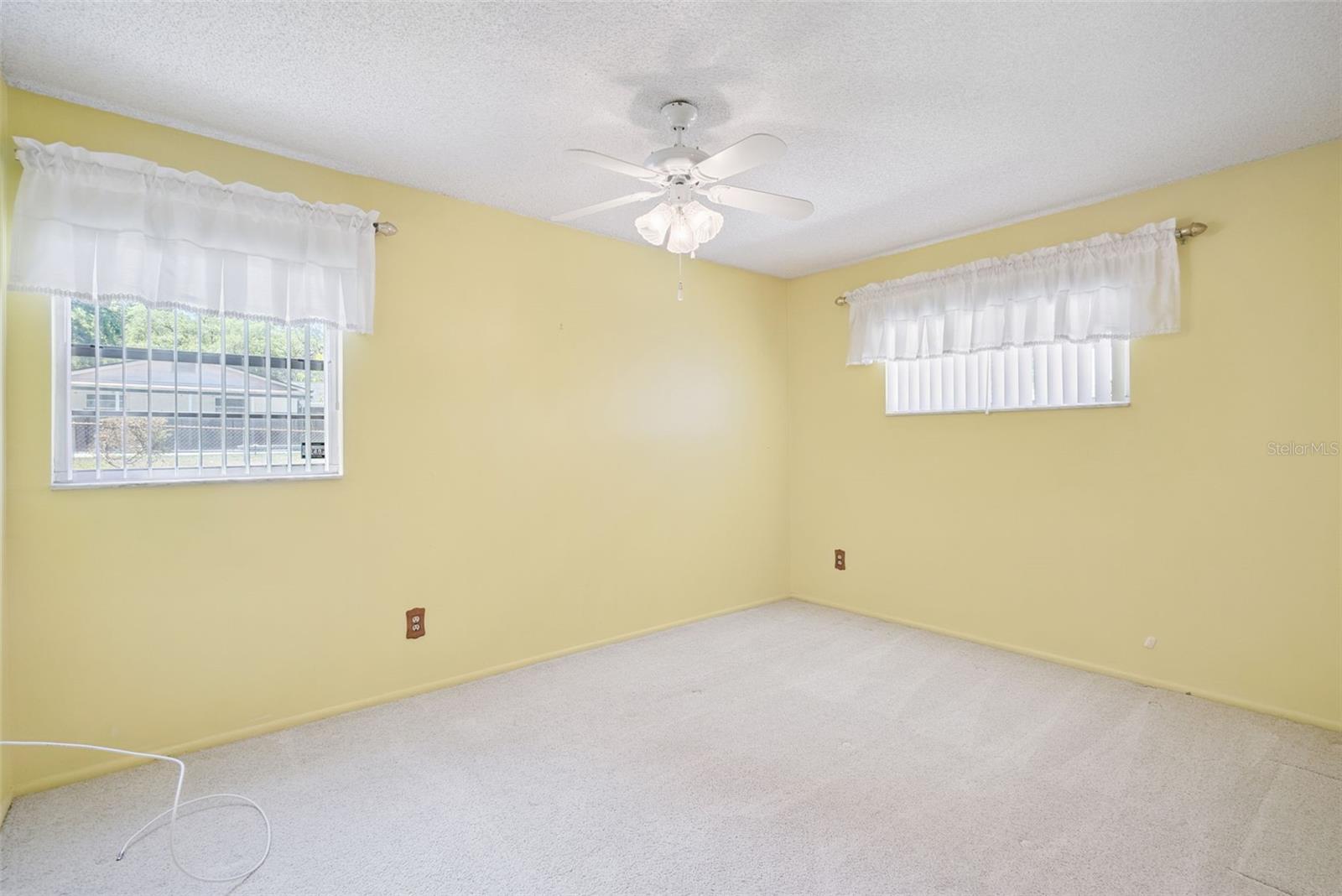 127 CLOVER LN, LONGWOOD, FL, 32750