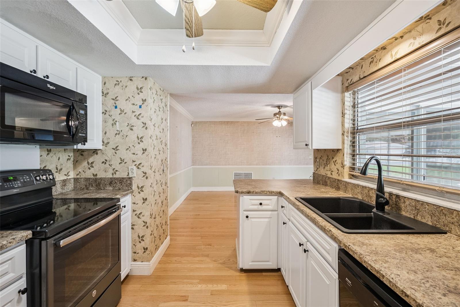 127 CLOVER LN, LONGWOOD, FL, 32750