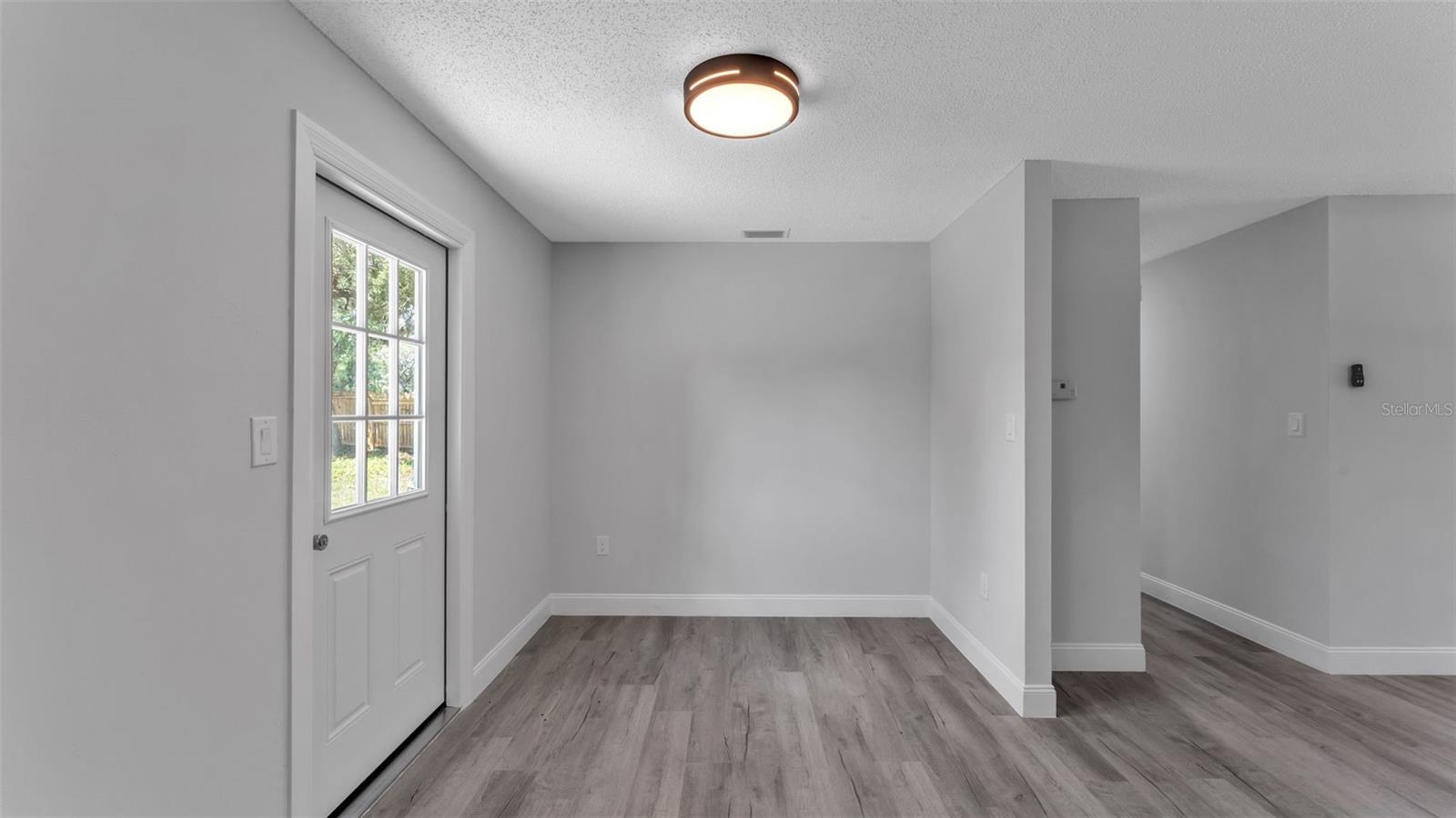 201 E PINE ST, DAVENPORT, FL, 33837