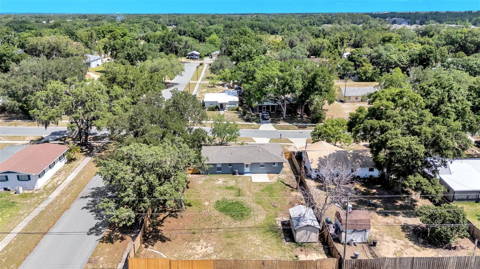 201 E PINE ST, DAVENPORT, FL, 33837