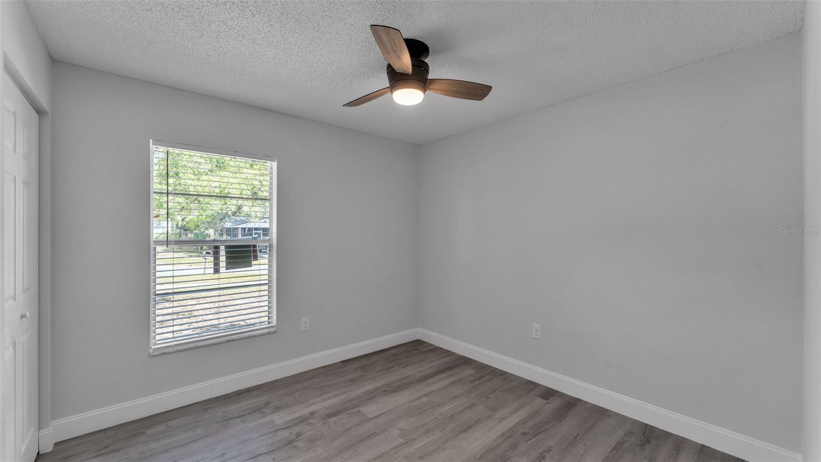 201 E PINE ST, DAVENPORT, FL, 33837