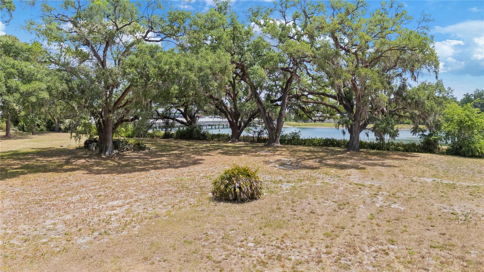 5013 GARDEN LN, TAMPA, FL, 33610