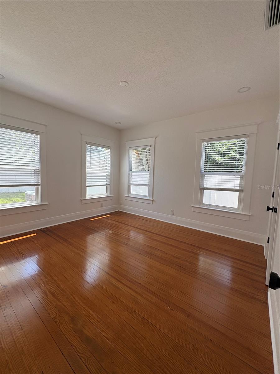 3610 W SAN JUAN ST, TAMPA, FL, 33629