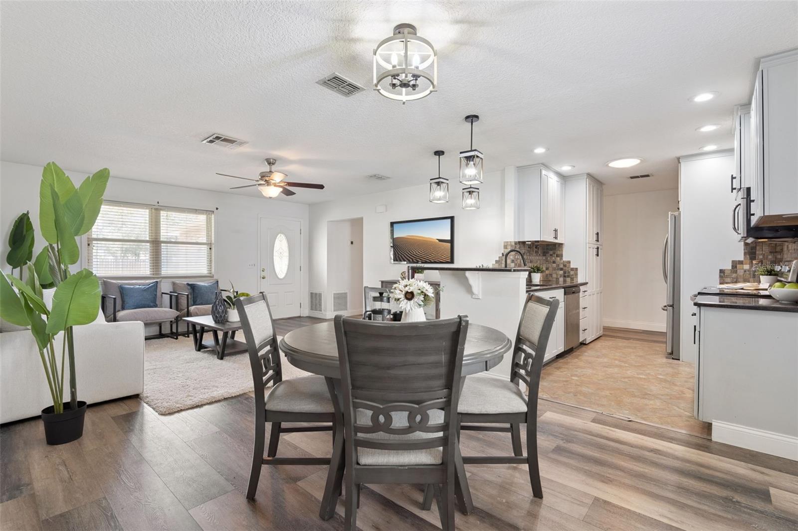 1001 NORWOOD DR, DELTONA, FL, 32725
