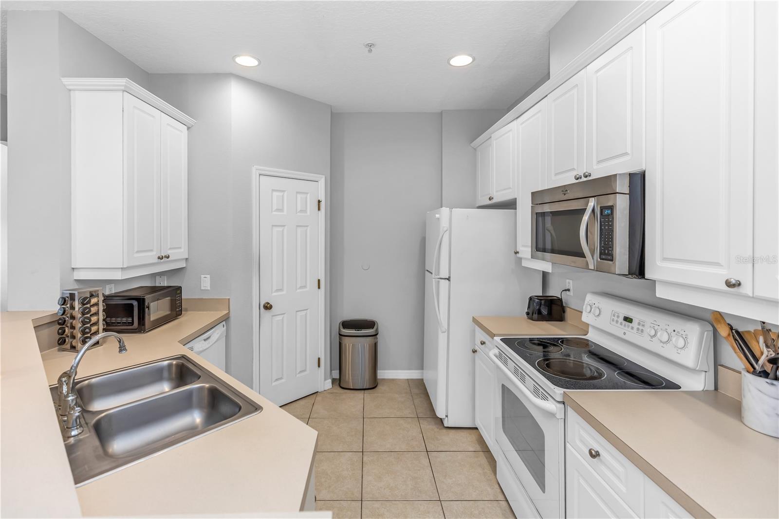 540 PINEBRANCH CIR, WINTER SPRINGS, FL, 32708