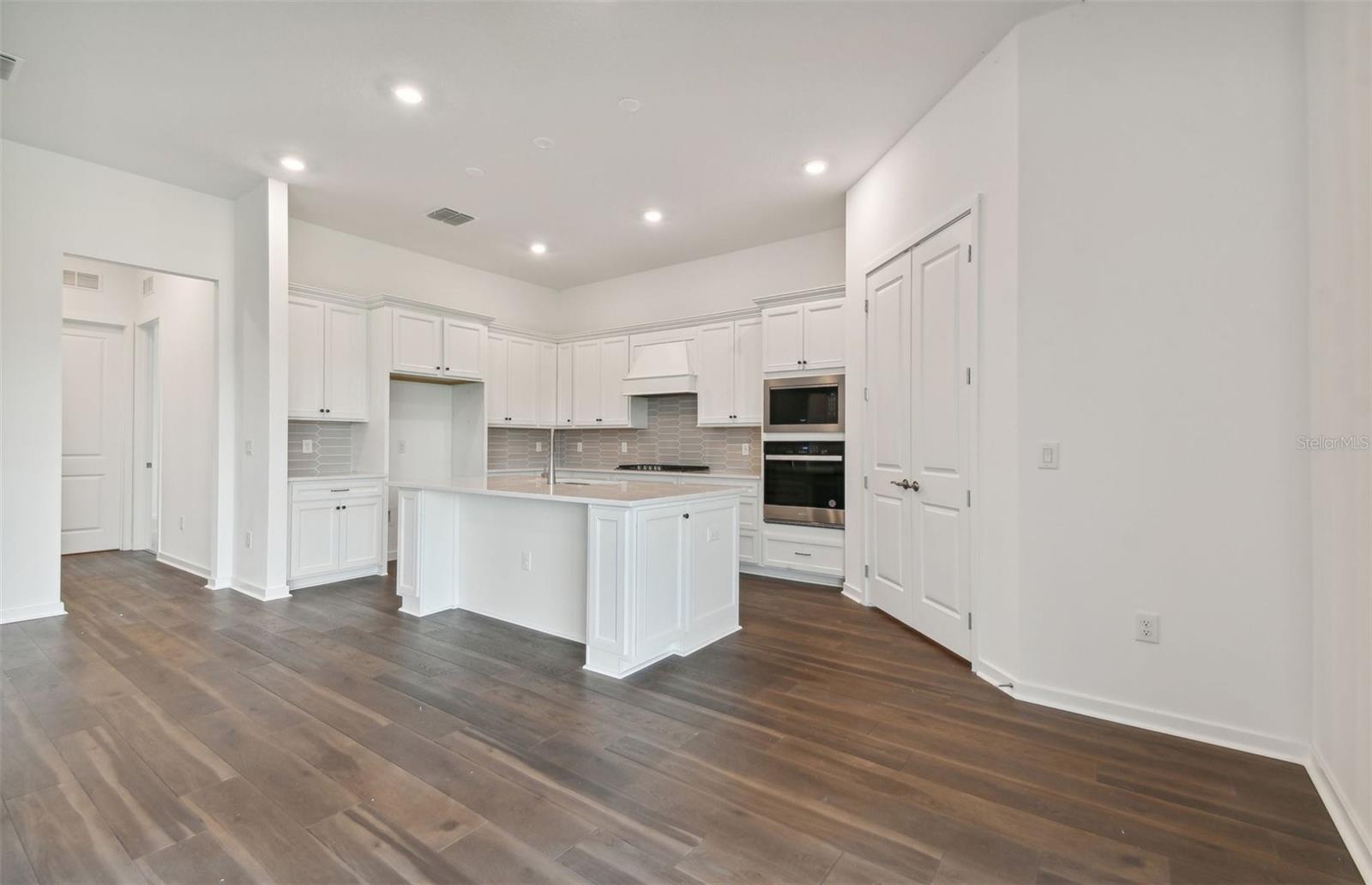 17056 CANARY TRL, PARRISH, FL, 34219